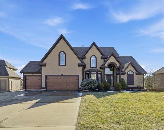 6505 N Spruce Ave, Kansas City, MO 64119