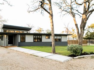 404 College View Dr, Bryan, TX 77801