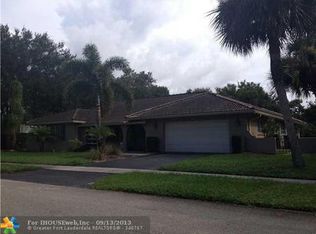 858 SW 17th St, Boca Raton, FL 33486