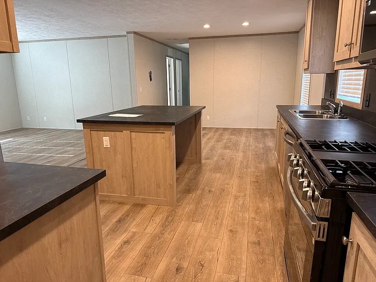 Willowbrook Place — Photo 40