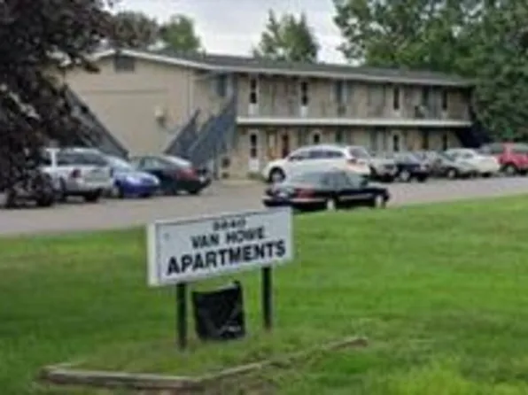 5708 Howe Rd Unit 24, Wayne, MI 48184