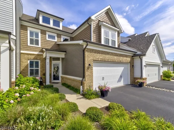 47 Doyle Dr, Florham Park Boro, NJ 07932