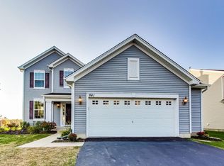 941 Great Falls Dr, Volo, IL 60073