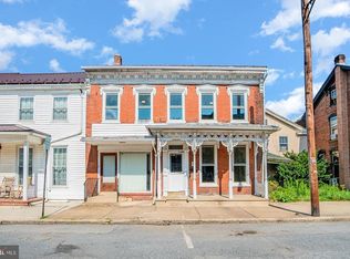 49 S 2nd St, Newport, PA
