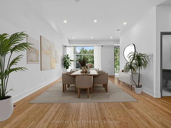 3rd image of 207 Robina Ave