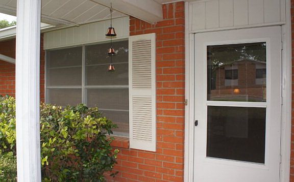 2nd image of 1125 Warbler Dr