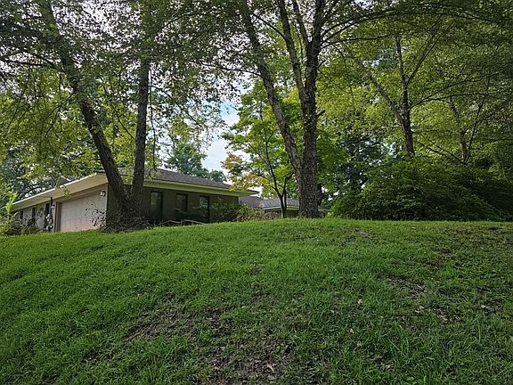 3rd image of 3643 29th Ave