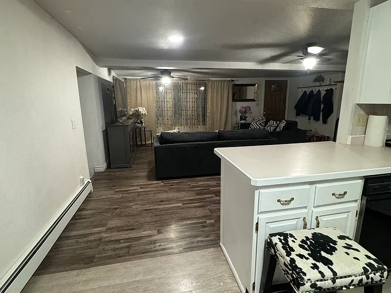 12831 Brandon St — Photo 8