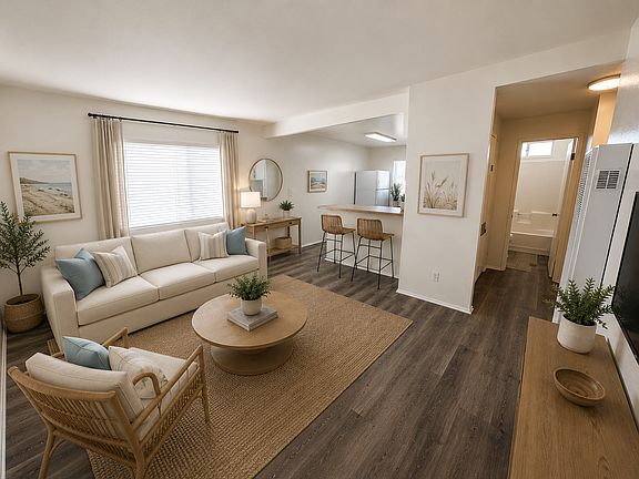 3rd image of 4921 Nautilus St #D