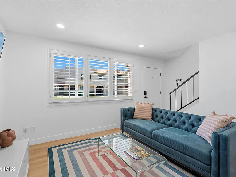 6833 E Osborn Rd #D — Photo 8