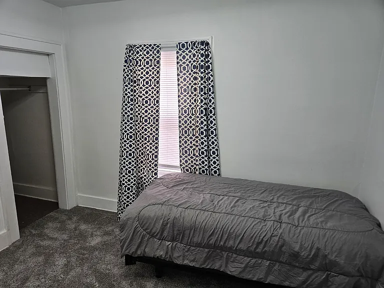 3435 Peach St — Photo 25
