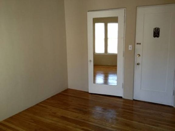 Living/Sleeping Room