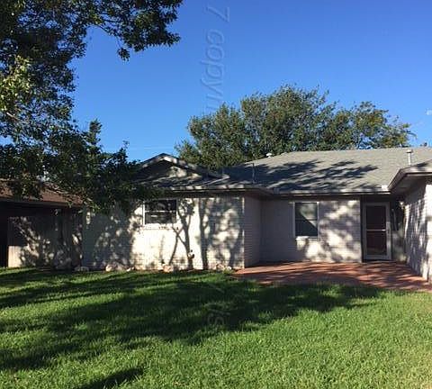 3rd image of 2617 Evergreen St