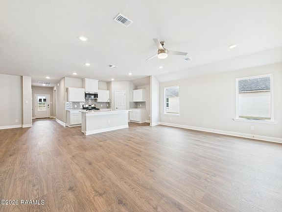 5th image of 121 Yonkers Dr