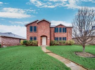 1028 Mayflowers Ln, Lancaster, TX 75134