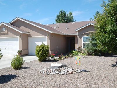 6000 Costa Brava Ave NW, Albuquerque, NM, 87114