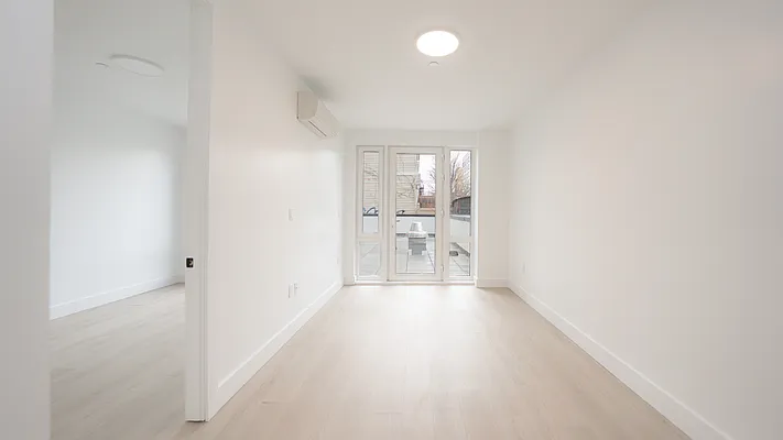 Rented by Nooklyn NYC LLC | media 8