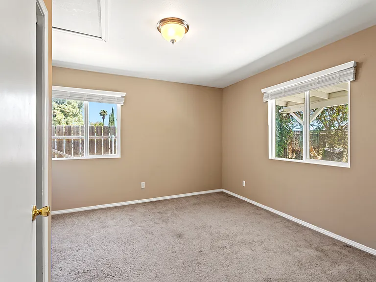 1430 Sinaloa Rd #B — Photo 5