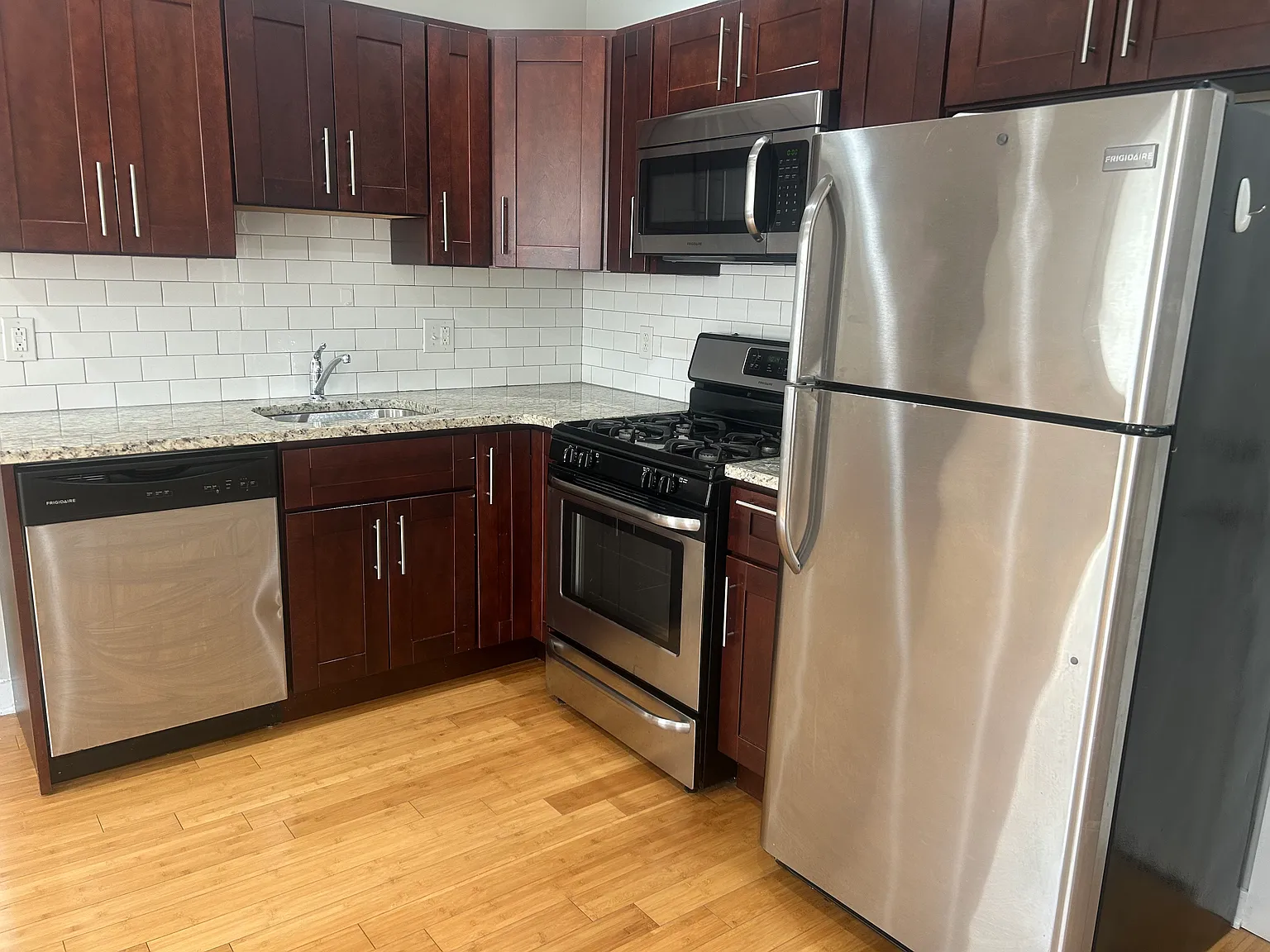 1 bed, $1,190 — Photo 4