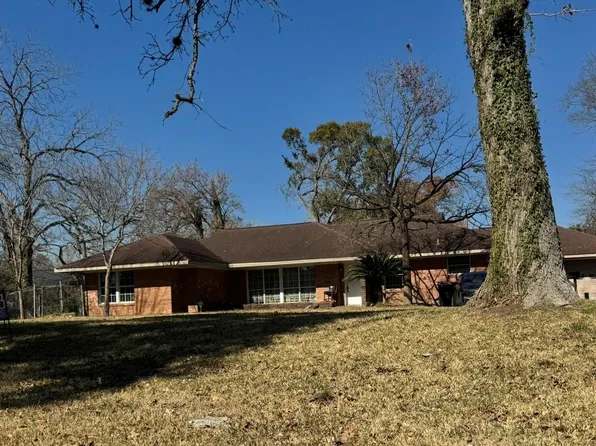 8527 Chalcos Dr, Houston, TX 77017