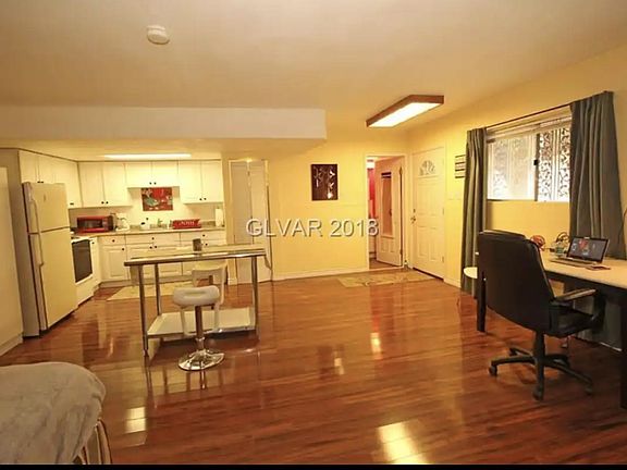 4th image of 2937 Gala St #B