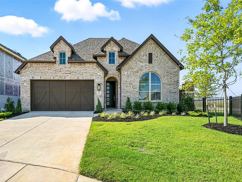 1st image of 2442 Plumeria Ln