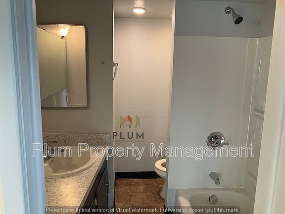 3rd image of 1024 Stephens Ave APT 1