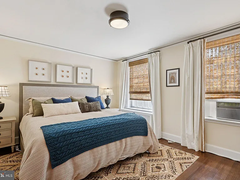 31 Palmer Sq W #A — Photo 14