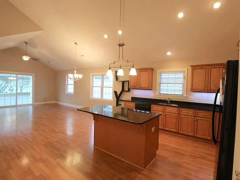 500 Callaway Cir — Photo 11