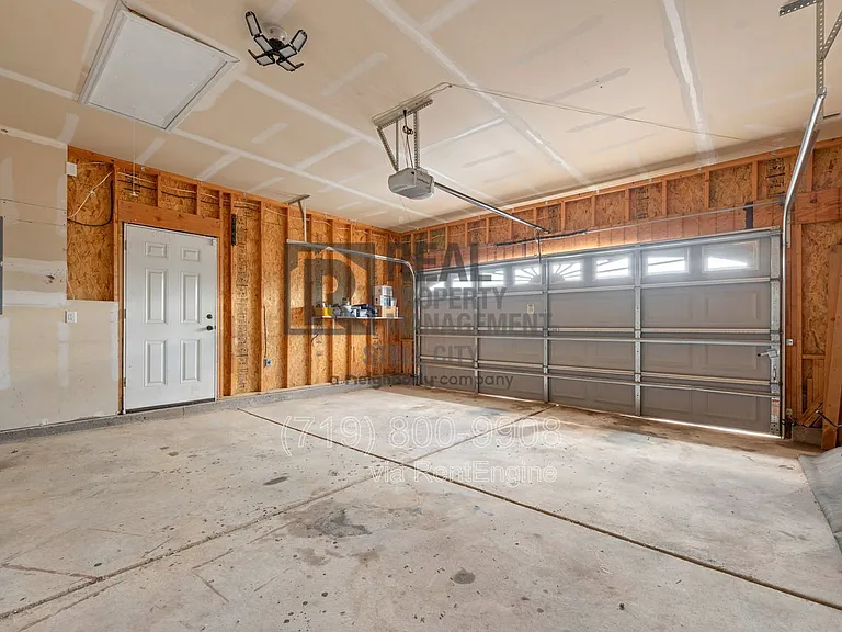 947 E Kirkwood Dr — Photo 37