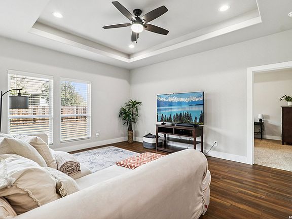 5th image of 15302 CAPRI LN