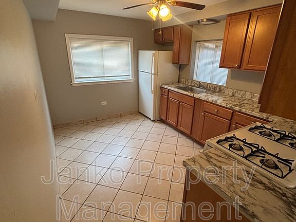 4th image of 1409 S Central Ave #Be
