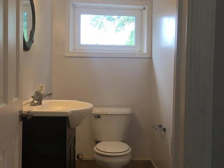 60 Channing St NW #BASEMENT — Photo 2
