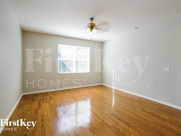 4434 Brandon Ridge Dr — Photo 2