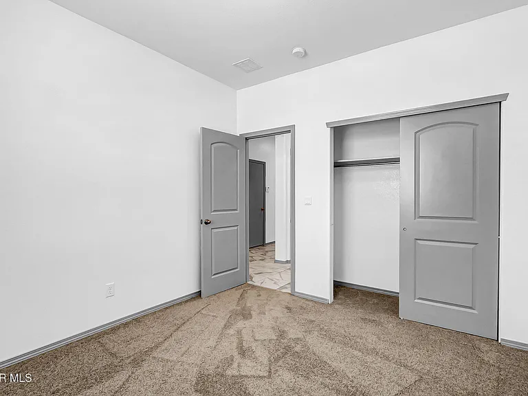 1657 Asbury St — Photo 37