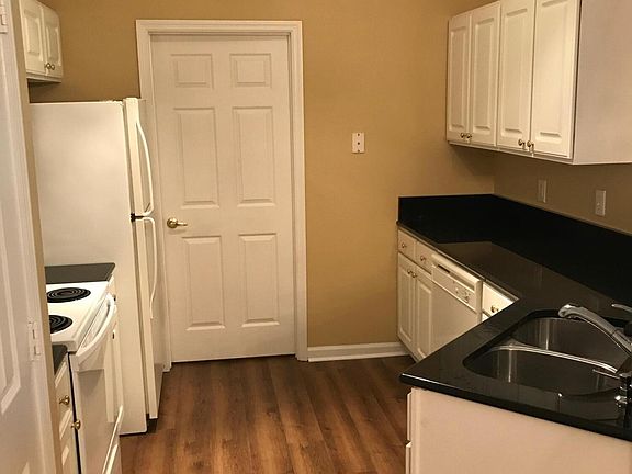 4th image of 1571 Cambridge Lakes Dr #108E