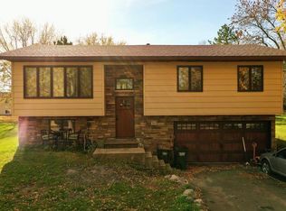 561 Ptarmigan Ln, Rockville, MN 56369