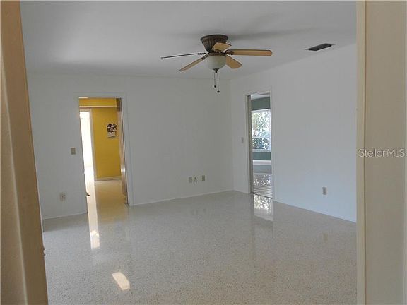 4th image of 1631 Harmony Dr