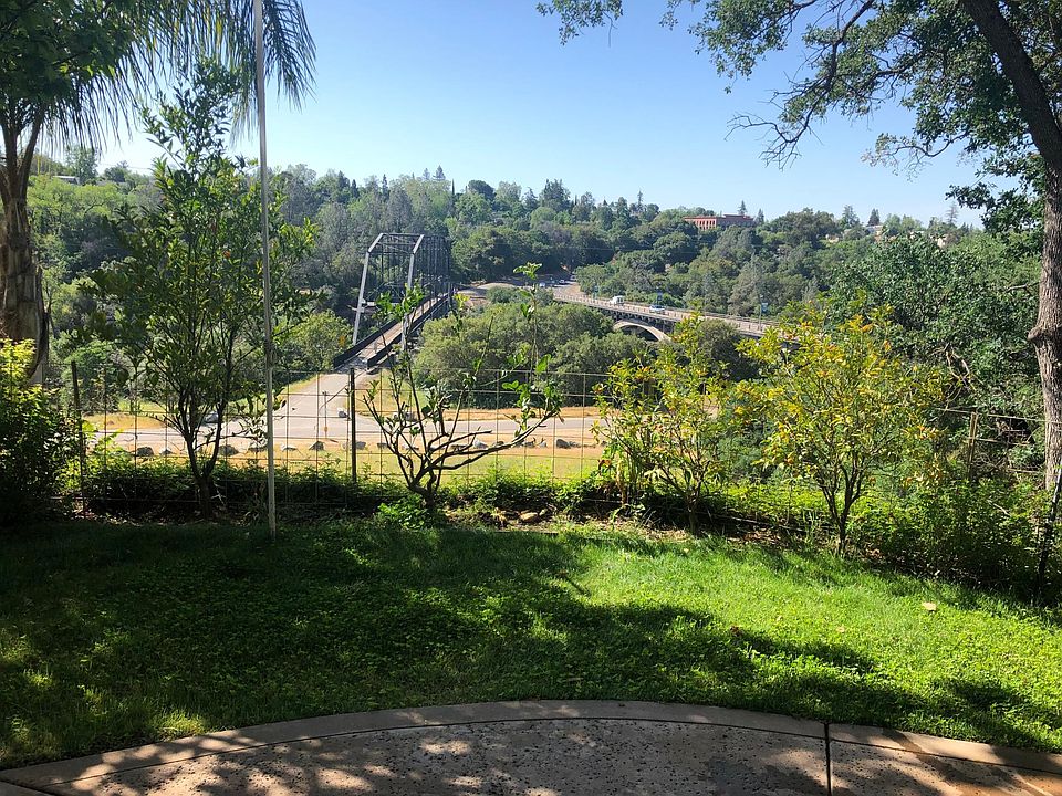 1st image of 114 Del Norte Vista Way