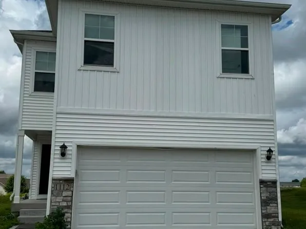 1112 Cove St SE, Bondurant, IA 50035