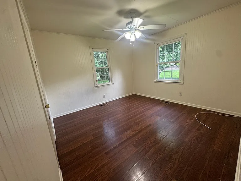 143 Barrett Heights Rd — Photo 9