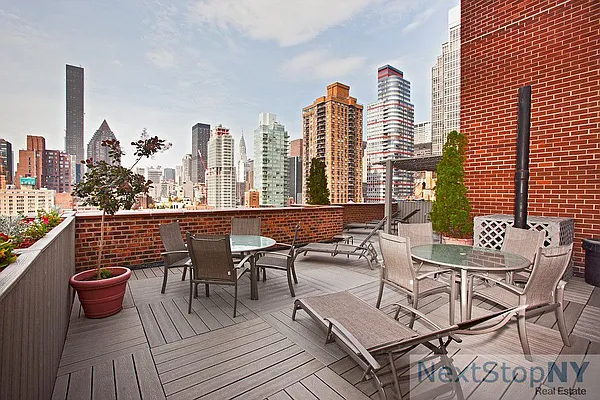 Sold by NextStopNY | media 7