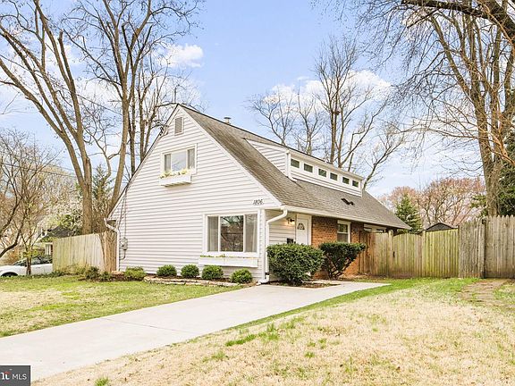 4th image of this home