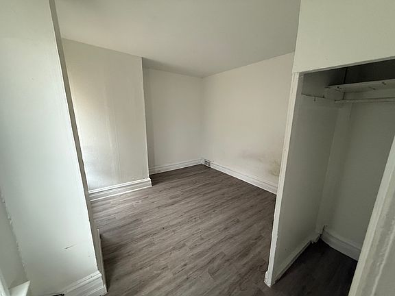 4th image of 301 Jersey St APT 3