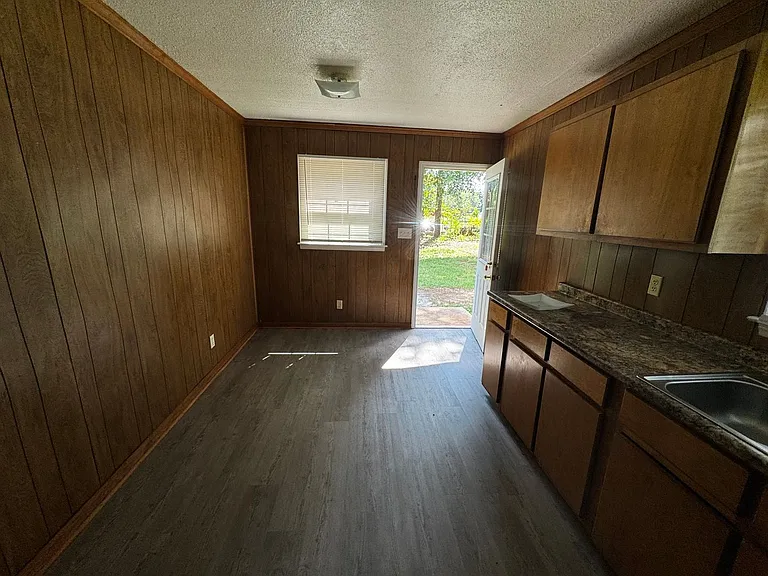 3113 Old School Rd — Photo 8