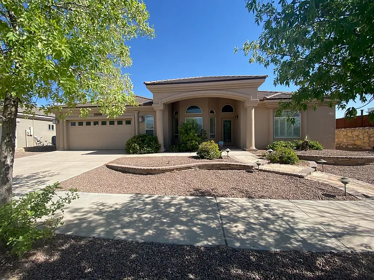 3840 Tierra Lisboa Ln — Photo 1