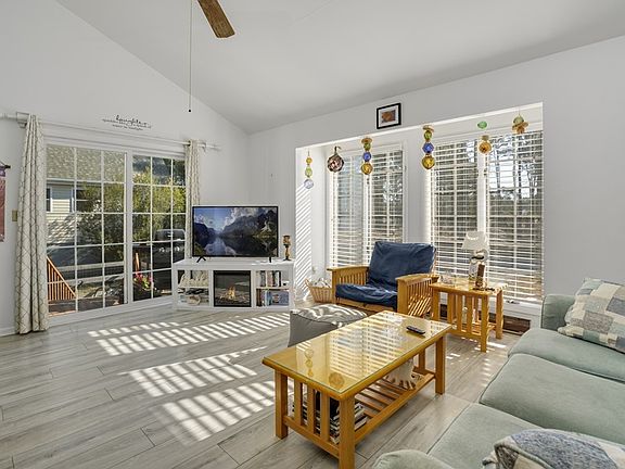 5th image of 5355 N Hibiscus Dr