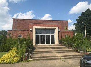 612 2nd St, Leechburg, PA 15656