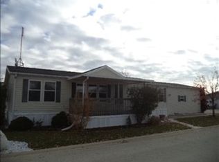 5602 Rockport Rd, Loves Park, IL 61111