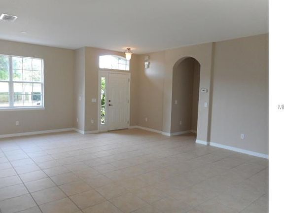 2nd image of 2130 Continental St